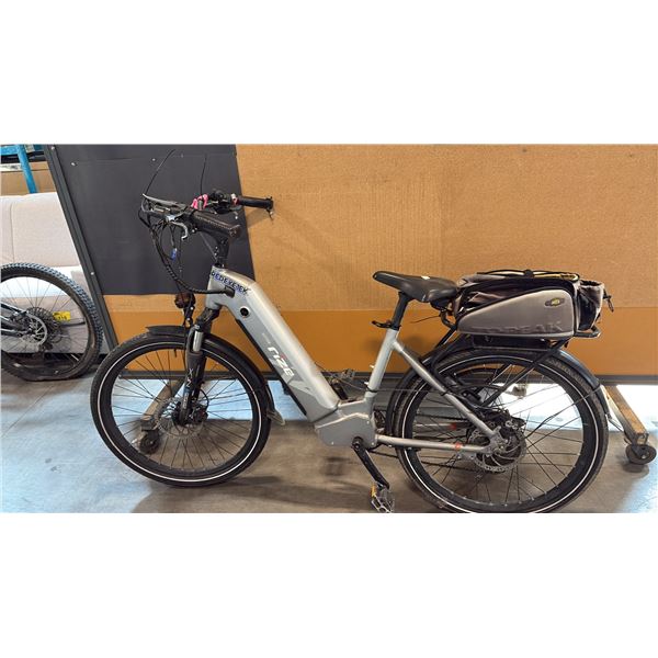GREY/BLACK RIZE CITY MD 7-SPEED FRONT-SUSPENSION STEP-THROUGH URBAN COMMUTER E-BIKE