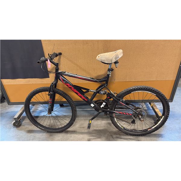 BLACK HYPER SHOCKER 26 FULL-SUSPENSION 24-SPEED MEN'S MOUNTAIN BIKE