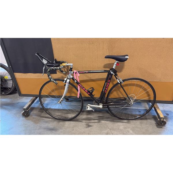 GIANT CADEX 980C CARBON-FIBER 21-SPEED RACE BICYCLE