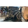 Image 1 : KAWAHARA FASTLANE 18 SPEED BLACK ROAD BICYCLE