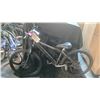 Image 2 : BRUISER 21 SPEED GREY/BLACK MOUNTAIN BICYCLE