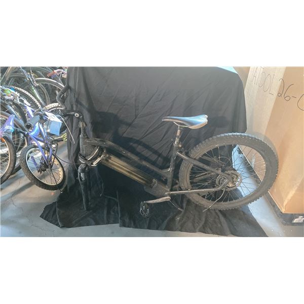 2 ASSORTED ELECTRIC BICYCLES FOR PARTS AND REPAIRS