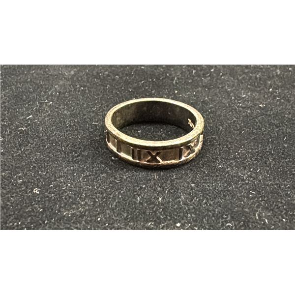 SILVER TIFFANY LADIES RING