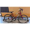 Image 2 : RED SUPERCYCLE SC1800 ENTRY-LEVEL 18-SPEED MOUNTAIN BIKE