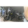 Image 4 : GROUP OF ASSORTED 3 KIDS BICYCLES
