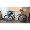 Image 1 : BEIGE DIAMONDBACK OUTLOOK DB78 ENTRY-LEVEL RECREATIONAL HARDTAIL MOUNTAIN BIKE