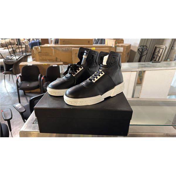 MENS BLACK AND WHITE LEATHER HIGH TOP SHOE SIZE 43 1/2