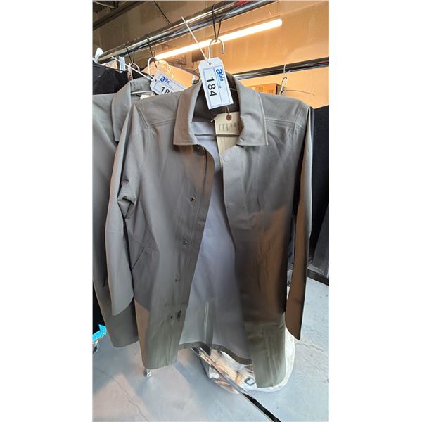 GREY WATERPROOF TRENCH-STYLE COMMUTING RAIN COAT MEN'S SIZE LARGE