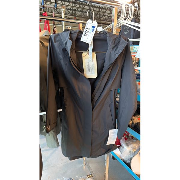 BLACK WATERPROOF HOODED TRENCH-STYLE RAIN JACKET WOMEN'S SIZE 6