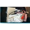 Image 2 : ASSORTMENT OF CASUAL TRAVEL APPAREL ITEMS MIXED SIZES AND MORE