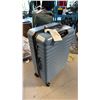 Image 2 : ASSORTMENT OF ROLLING TRAVEL LUGGAGE INCLUDING SOFTSIDE AND HARDSIDE SPINNER UNITS