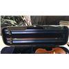Image 4 : FULL-SIZE ACOUSTIC VIOLIN OUTFIT WITH BOW AND OBLONG SUSPENSION HARD CASE