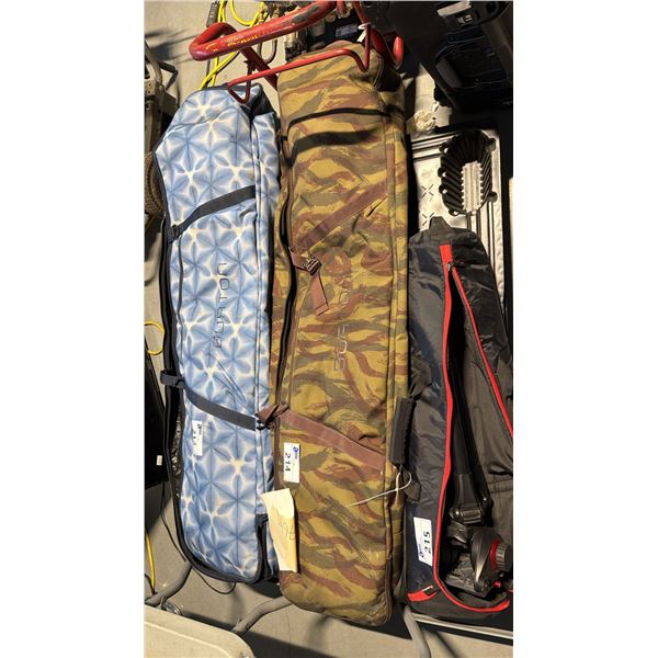 SNOWBOARD EQUIPMENT TRAVEL PACKAGE INCLUDING DECK BINDINGS BOOTS AND PADDED BAG