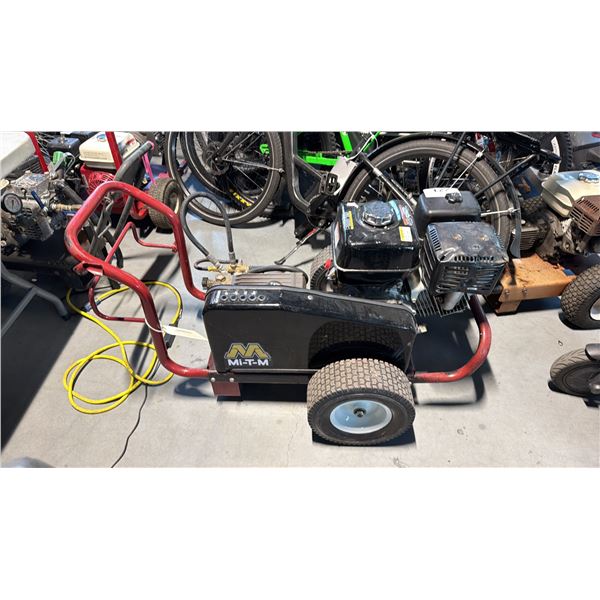 COMMERCIAL GAS PRESSURE WASHER WITH HONDA GX ENGINE AND MI-T-M 3-0203 PUMP
