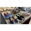 Image 2 : 2 DUFFLE BAGS WITH ASSORTED LADIES VANS SHOES, BLANKET, UMBRELLAS & MORE