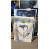 Image 1 : ASSORTED PAINTED CANVAS WALL ART IN VARIOUS SIZES