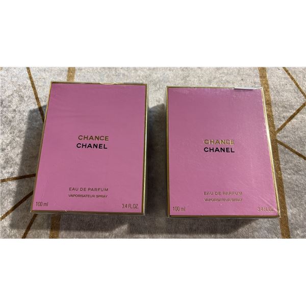 2 PERFUMES
