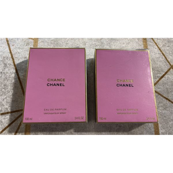 2 PERFUMES