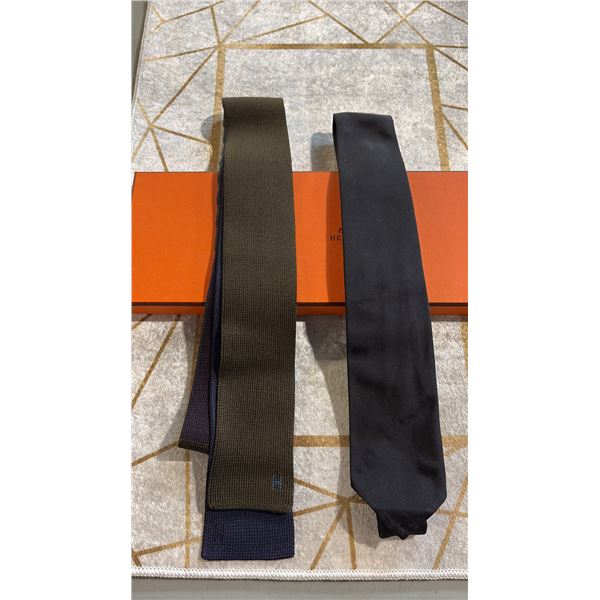 BLACK BOXED TIE