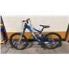 Image 1 : BLUE GLORY DH 2006 FOX 40 RC2 9-SPEED FOX DHX 5.0 COIL MAESTRO SUSPENSION RACING BICYCLE