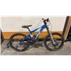 Image 2 : BLUE GLORY DH 2006 FOX 40 RC2 9-SPEED FOX DHX 5.0 COIL MAESTRO SUSPENSION RACING BICYCLE