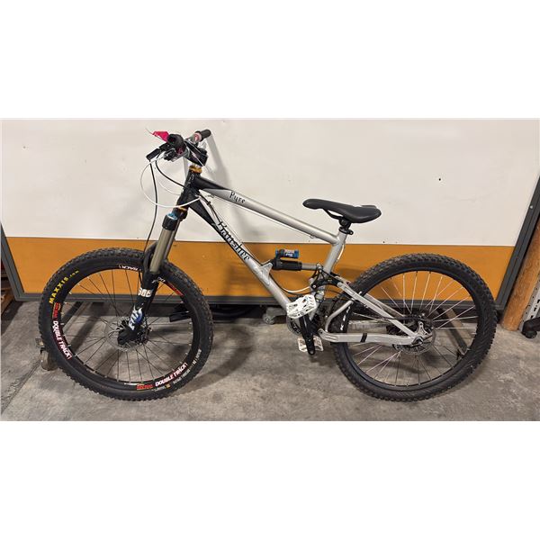 BEIGE RAD TRIPLE-BUTTED ALUMINUM 18-SPEED DUAL SUSPENSION OFF-ROAD MOUNTAIN BIKE