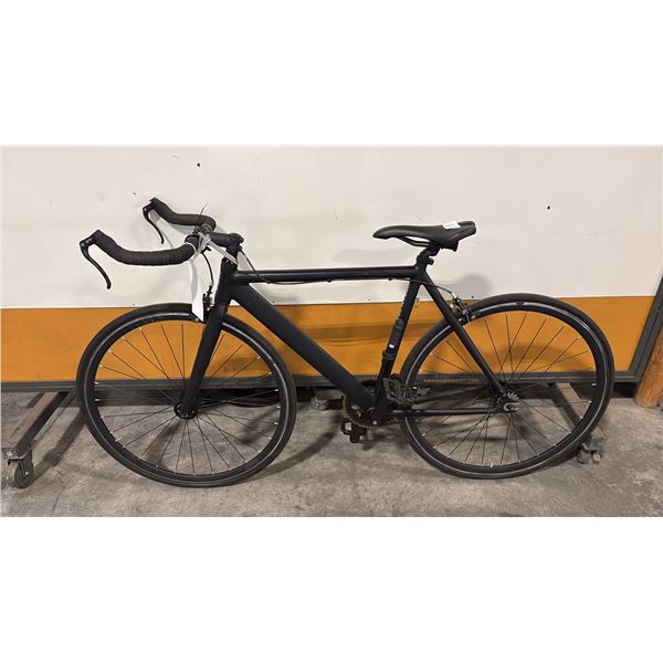 URBAN TRACK FIXED-GEAR BICYCLE MATTE BLACK ALUMINUM STRAIGHT-BLADE FORK 46T CHAINRING