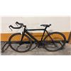 Image 1 : URBAN TRACK FIXED-GEAR BICYCLE MATTE BLACK ALUMINUM STRAIGHT-BLADE FORK 46T CHAINRING