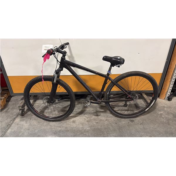 BLACK MARLIN 5 21-SPEED SR SUNTOUR XCE 28 SHIMANO ALTUS TEKTRO HYDRAULIC DISC BRAKES TRAIL BICYCLE