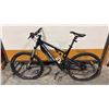 Image 1 : THUNDERBOLT SIZE L 30-SPEED ROCKSHOX SEKTOR GOLD SOLO AIR SHIMANO DEORE XT HYDRAULIC DISC TRAIL BIKE