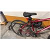 Image 3 : SCRAMBLER 24-SPEED REBUILD SHIMANO EZ-FIRE PLUS TEKTRO BRAKES DOUBLE-WALL RIMS URBAN COMMUTER BIKE