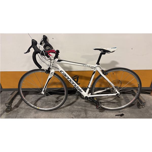 CANNONDALE SYNAPSE SI CARBON BLADED ENDURANCE 18-SPEED ROAD BICYCLE