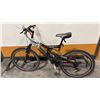 Image 1 : EXCEED 21-SPEED LINEAR PULL V-BRAKES BLACK/GREY FINISH COMFORT UPRIGHT POSITION HYBRID TRAIL BIKE