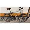 Image 2 : BLACK/SILVER KONA LANA'I 6061 ALUMINUM BUTTED 21-SPEED TRAIL BIKE