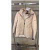 Image 1 : CREAM QUILTED POLYESTER HEAVY WEATHER OUTERWEAR