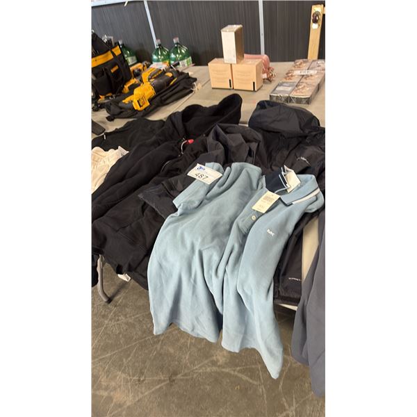 MIXED CONFIGURATION LEISURE AND ATHLETIC OUTERWEAR APPAREL OPTIMIZED FOR VARIABLE WEATHER.