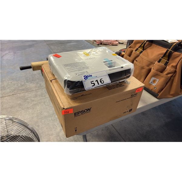 EPSON VS240 SVGA 3LCD PROJECTOR 3000 LUMENS HDMI VGA MOBILE BUSINESS DISPLAY
