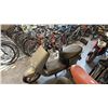 Image 2 : GREY/BLACK  LUYUAN LY1200DT-7A LIQUID-COOLED ELECTRIC SCOOTER / MOPED