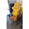 Image 2 : SPONGE BOB GAMING CHAIR NEW IN BOX