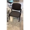 Image 1 : BLACK LOOP ARM CLIENT CHAIR