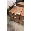 Image 1 : DARK OAK FINISH MOBILE PEDESTAL