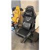 Image 1 : BLACK CLUTCH GAMING CHAIR NEW IN BOX