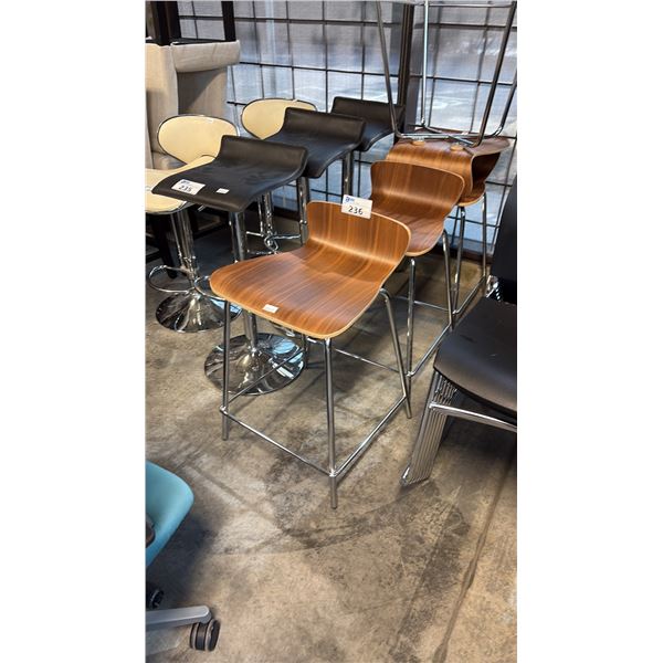 4 MOLDED-WOOD/CHROME FINISH BACK-REST BAR STOOL