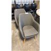 Image 1 : 2 GREY CASUAL ARMCHAIR