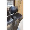 Image 1 : 6 MULTI-PURPOSE STACKING SLED CHAIRS