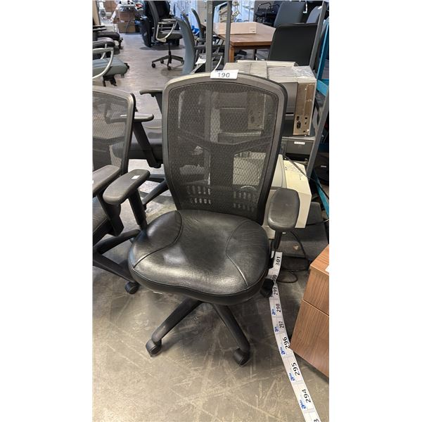 BLACK MESH HI-BACK TASK CHAIR