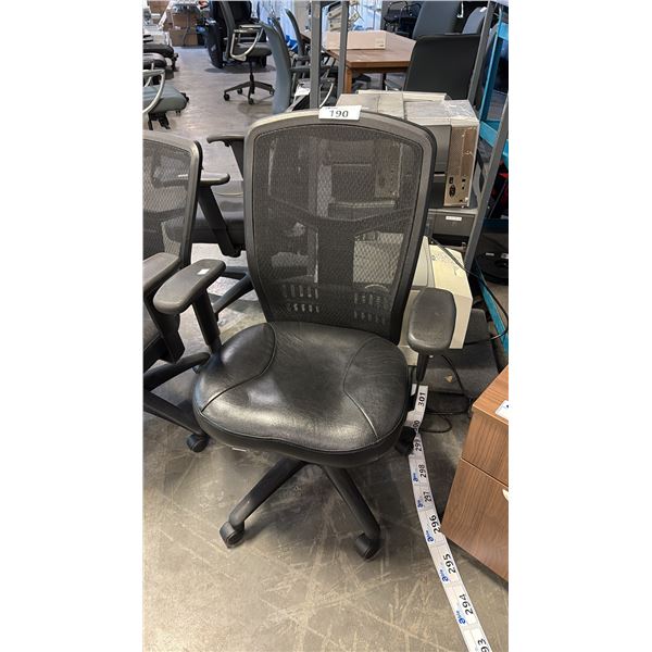 BLACK MESH HI-BACK TASK CHAIR