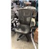 Image 1 : BLACK MESH HI-BACK TASK CHAIR