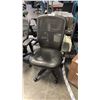 Image 1 : BLACK MESH HI-BACK TASK CHAIR