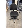 Image 1 : BLACK GAS LIFT STENO CHAIR